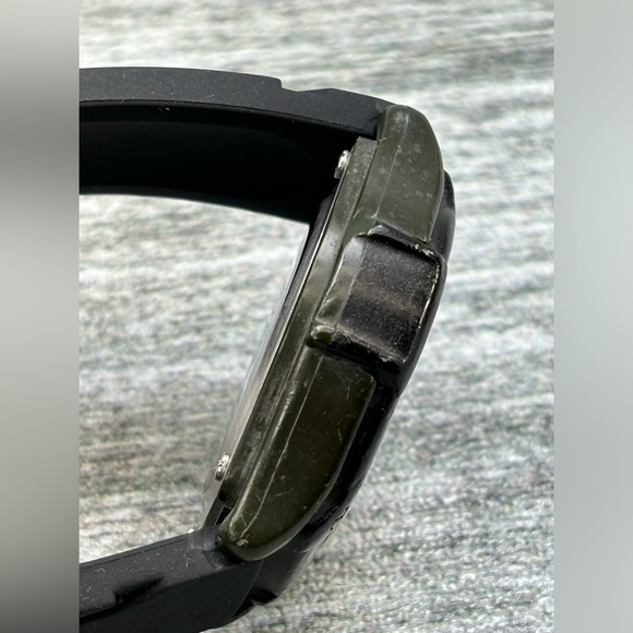 VTG Casio Illuminator Wristwatch FT-500 2312 Water Resistant 100M 10Bar Works - Picture 10 of 16